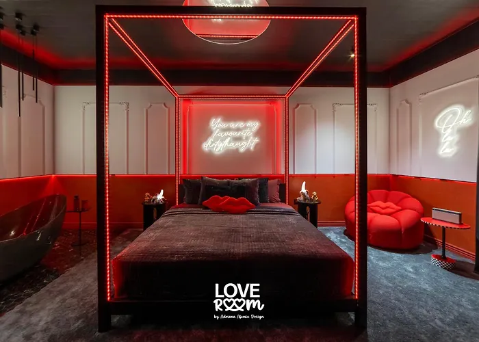 L\'Amour Suite - Romantic Getaway